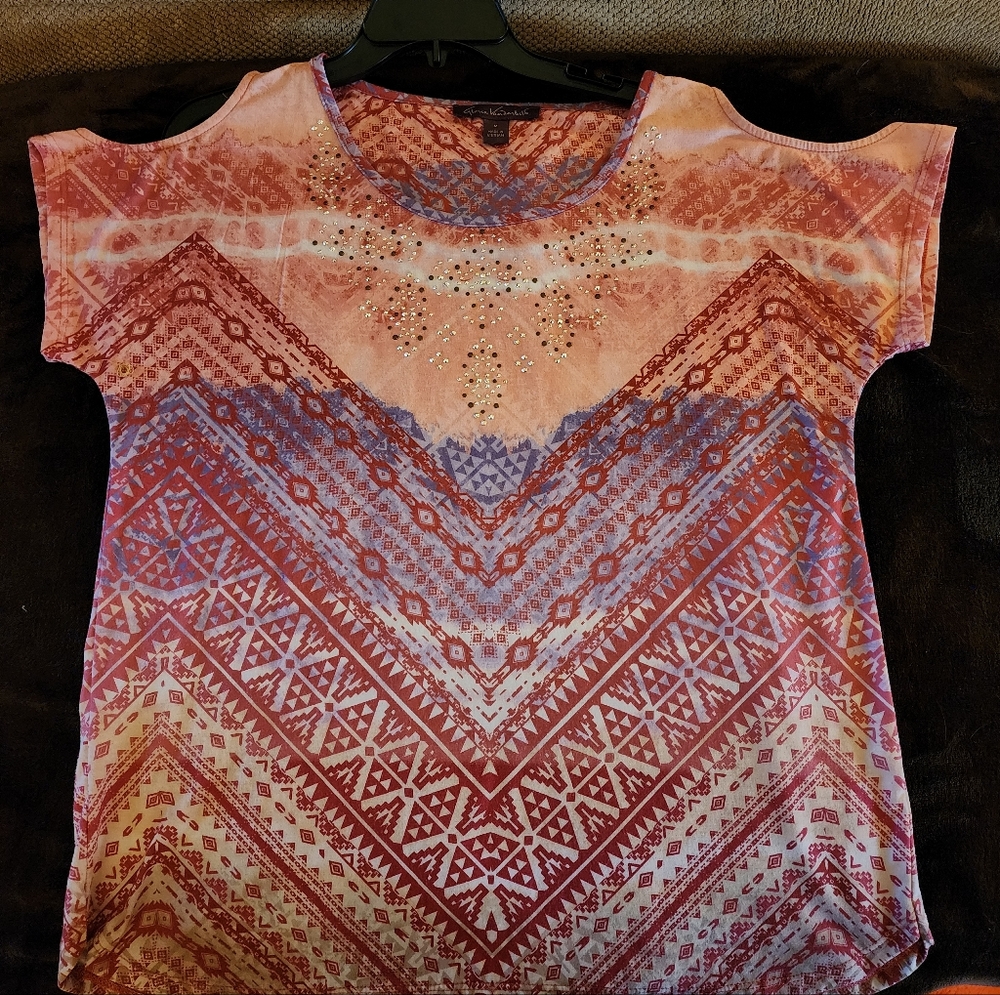 Red Gloria Vanderbilt Cut Out Shoulder Top